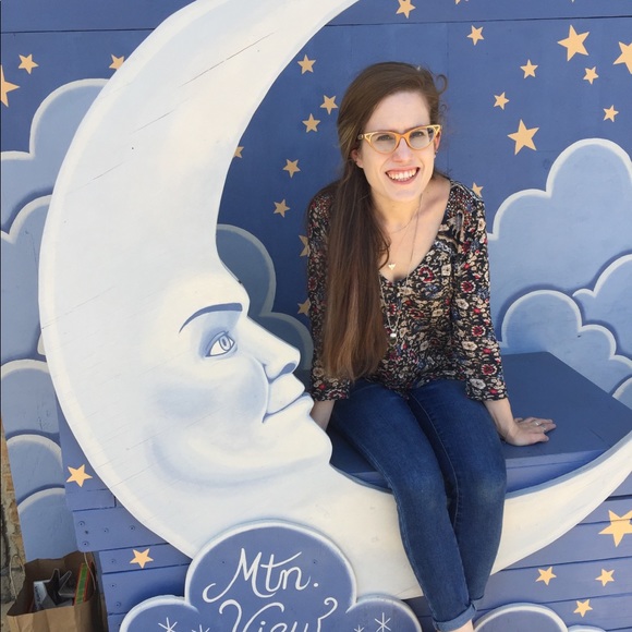 Meet your Posher, Ellie - Picture 4 of 5